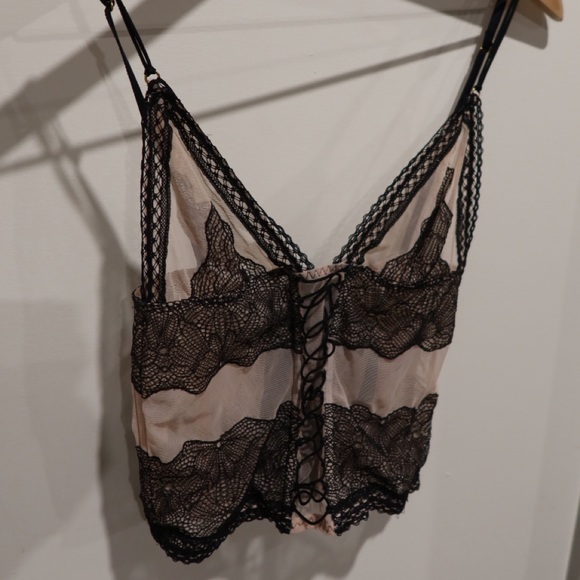 SOLD 🖤VS bra top mesh & lace very sexy